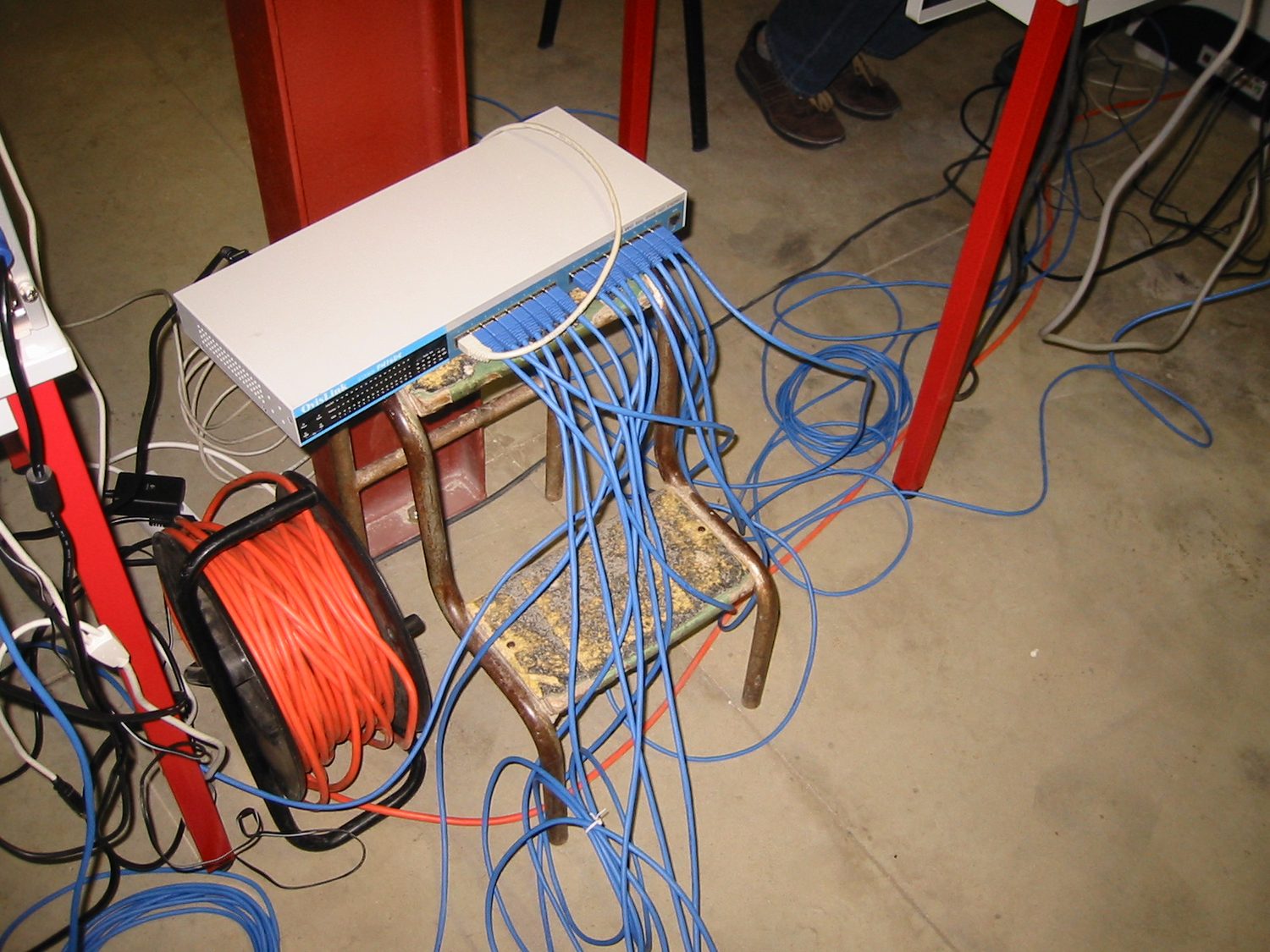 A 2003 LAN in France. Team modes are won by people talking to each other.